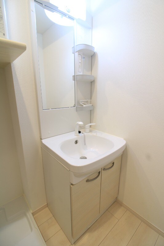 物件内観写真14　(洗面所)