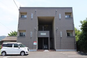 ＣＲＥＡ外観写真