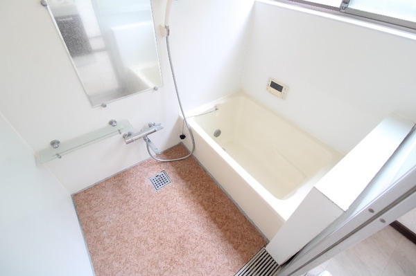 バス／シャワールーム等