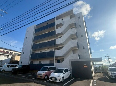 カレラ　Ⅱ外観写真