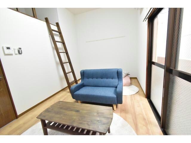 物件内観写真5　(居室)