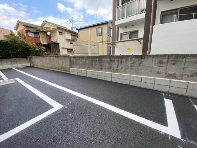 物件外観写真5　(駐輪場)