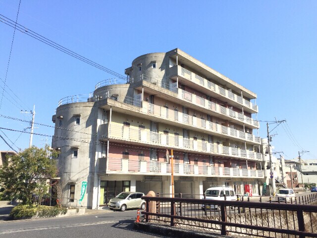 物件外観写真1　(外観)