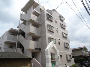 プレステージフジ鹿児島参番館外観写真