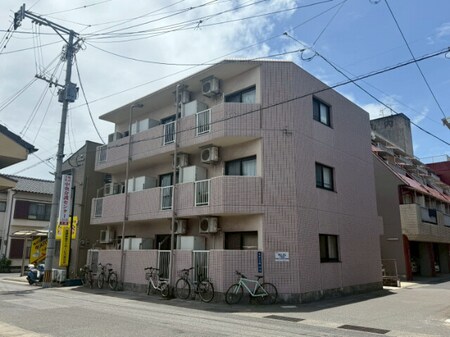 リテラス荒田壱番館外観写真