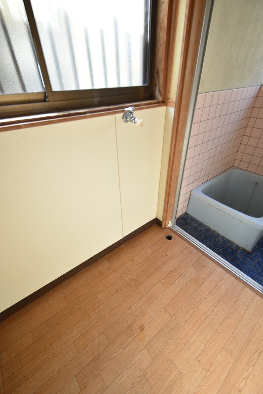 物件内観写真13　(洗濯機置き場)