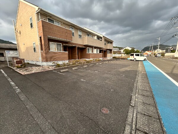 駐車場(駐車場)