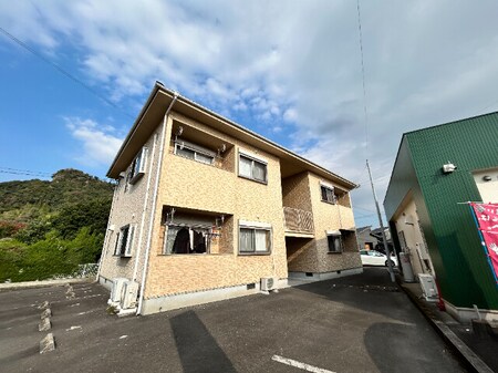 ベルーネ新町外観写真