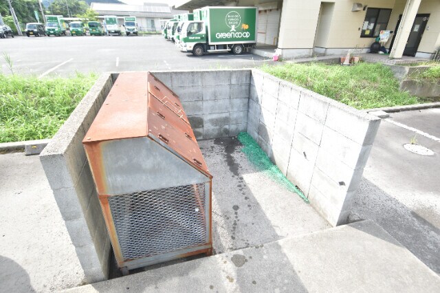 物件外観写真5　(ゴミステーション)