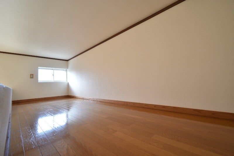 物件内観写真8　(ロフト)