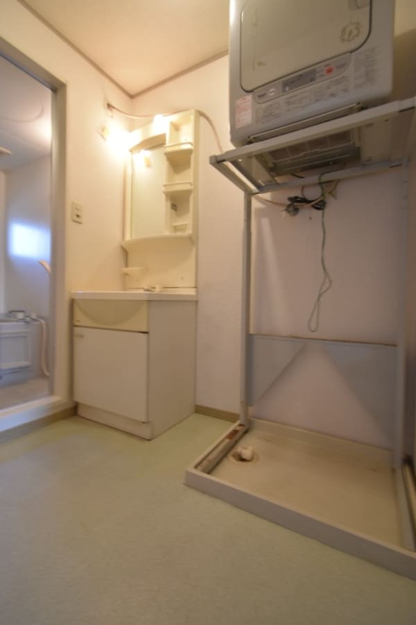 洗面所(※家具・家電は設備品ではございません。)