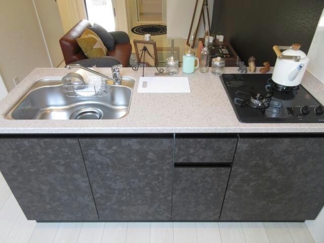 物件内観写真10　(※家具・家電は設備品ではございません。)