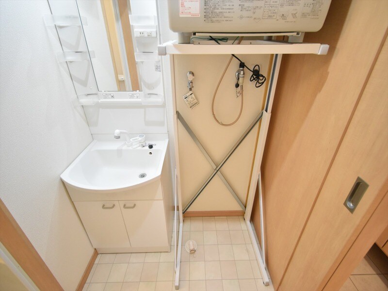 物件内観写真17　(洗濯機置き場)