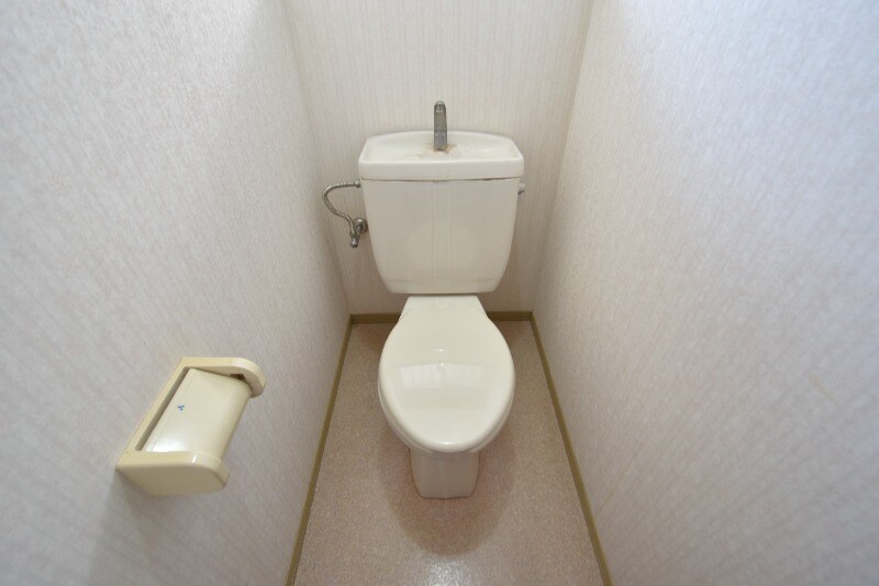 物件内観写真15　(※ウォシュレットに変更予定。)