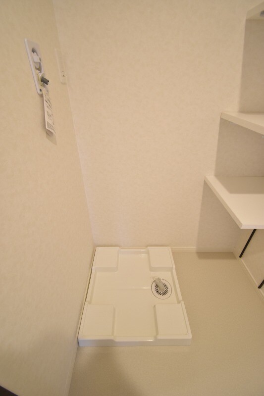 物件内観写真23　(洗濯機置き場)