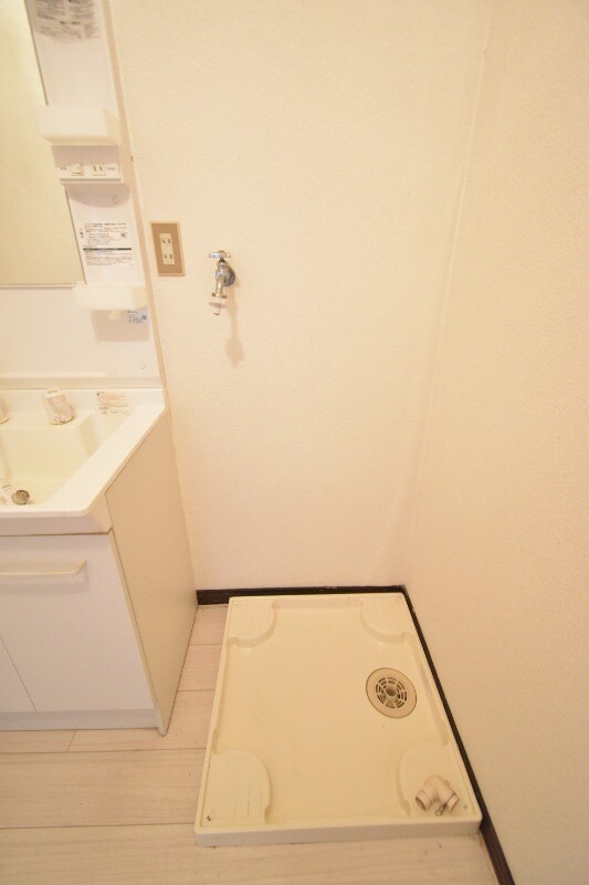 物件内観写真19　(洗濯機置き場)