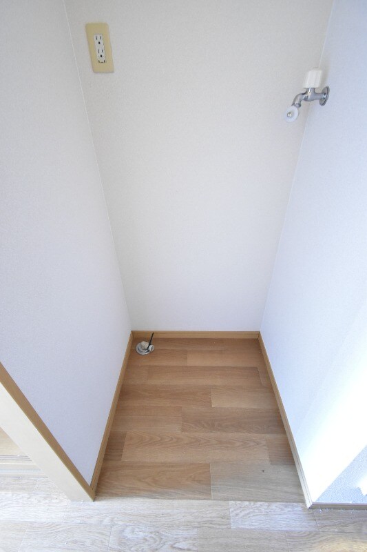 物件内観写真19　(洗濯機置き場)