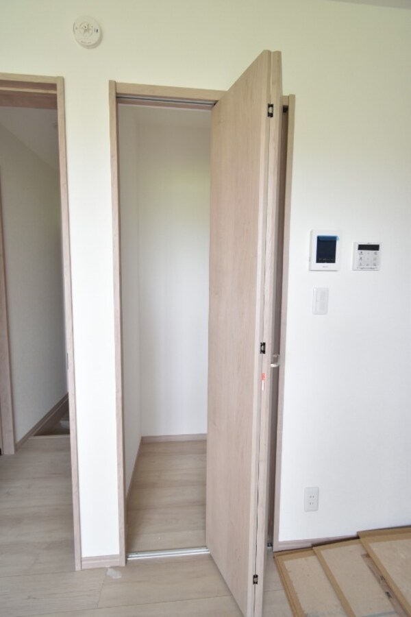 収納(建築中)