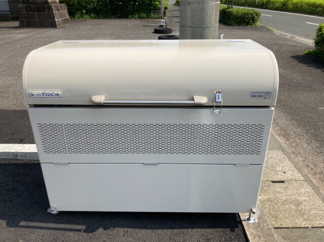 物件外観写真3　(ゴミ置き場)