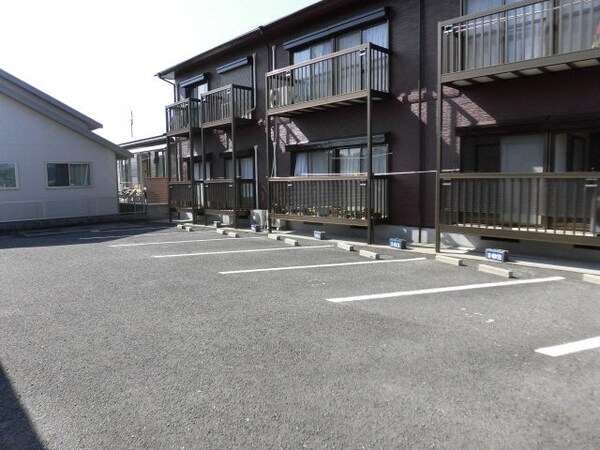 駐車場(駐車場)