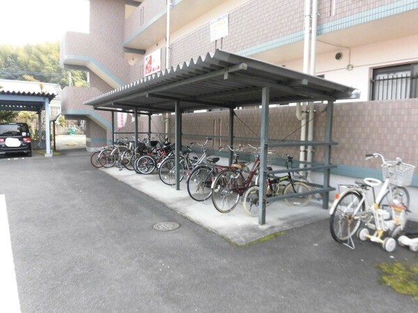 その他共有部分(駐輪場)
