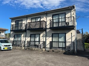 イエローハイツ霧島外観写真