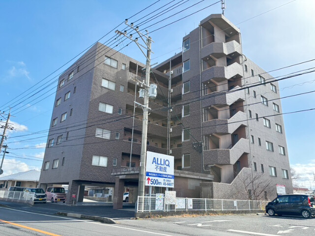 グランドスイート西原