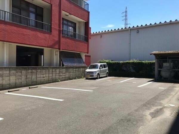 駐車場(駐車場)