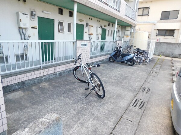 その他共有部分(駐輪場)