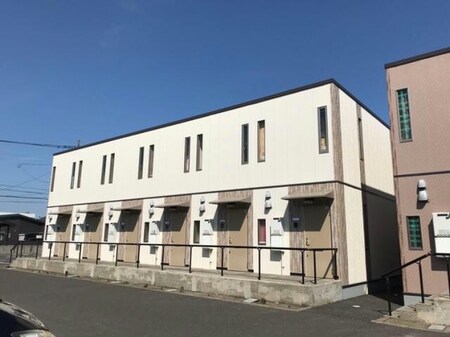リースランド西原　Ｄ棟外観写真