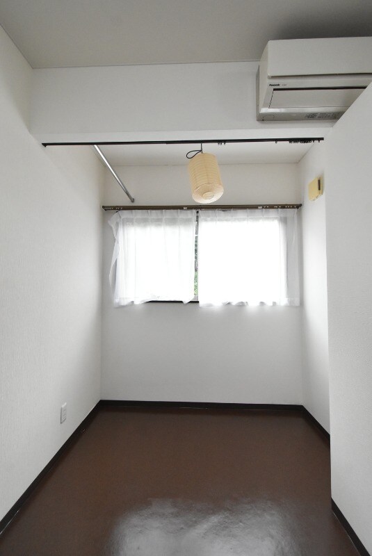 物件内観写真11　(※サンルーム)