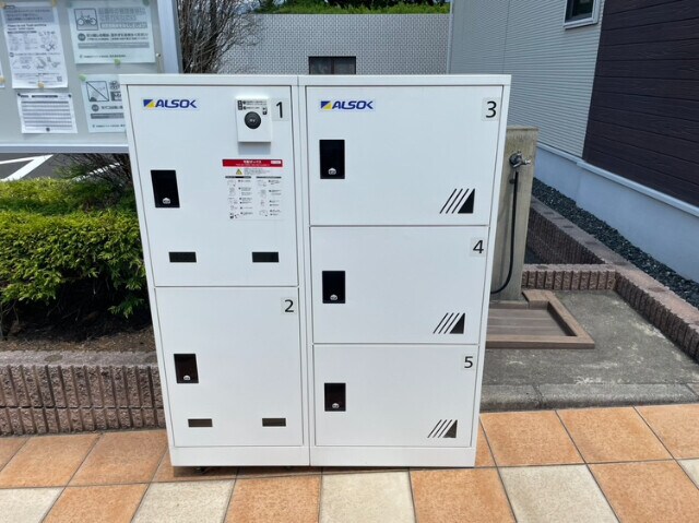 物件外観写真4　(宅配ボックス)