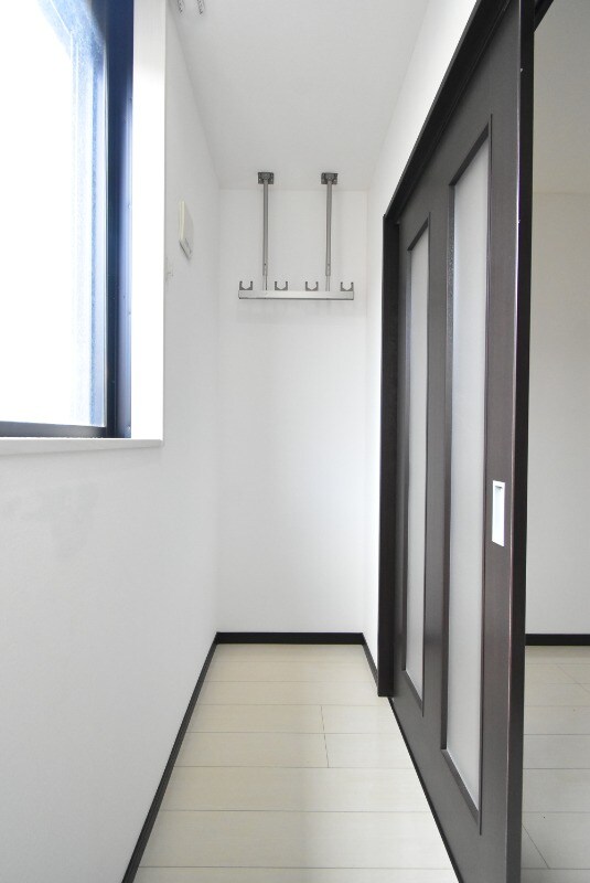 物件内観写真12　(※サンルーム)