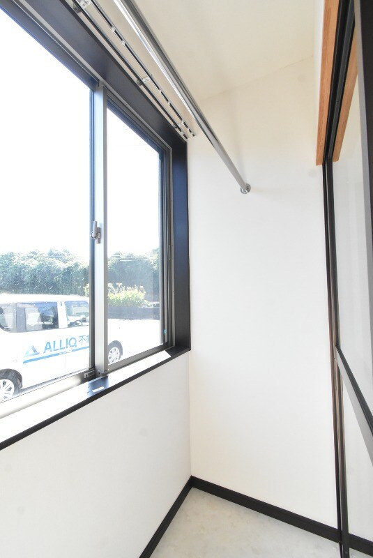 物件内観写真14　(※サンルーム)