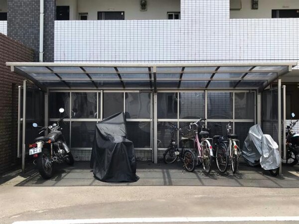 その他共有部分(駐輪場)