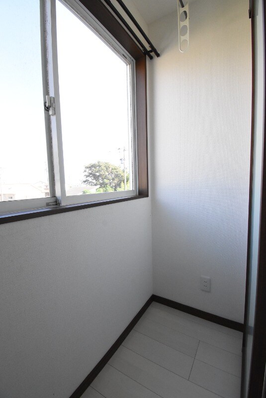 物件内観写真13　(※サンルーム)