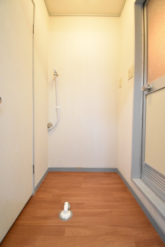 物件内観写真12　(※室内洗濯機置き場)