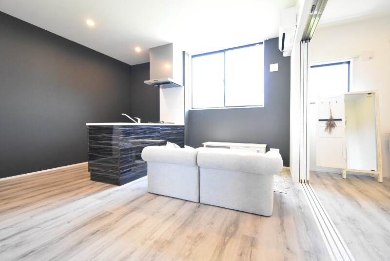 物件内観写真5　(※モデルルームの為家具は設備品ではございません。)