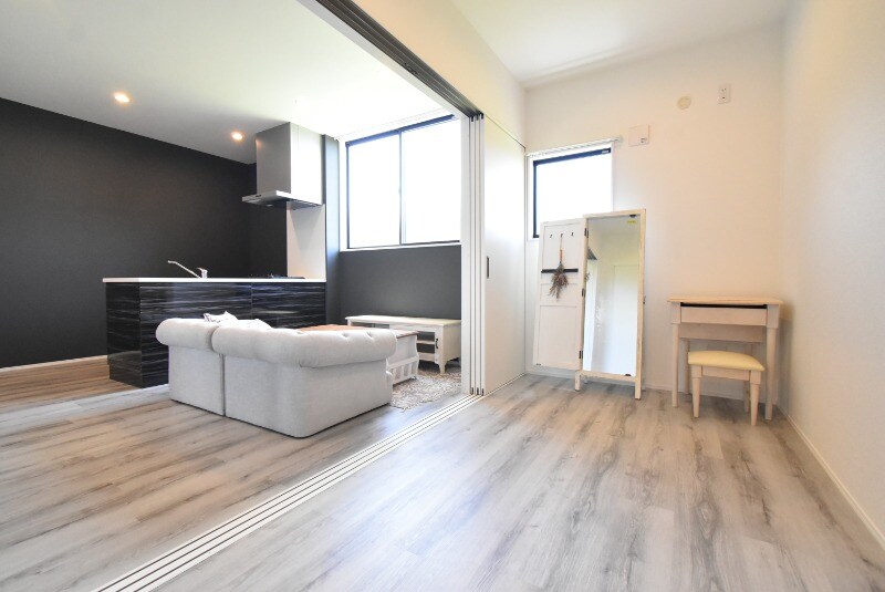 物件内観写真6　(※モデルルームの為家具は設備品ではございません。)