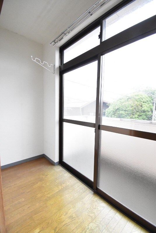 物件内観写真13　(※サンルーム)