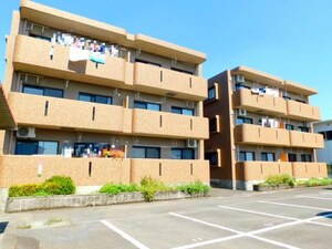 ピースフルマンション　Ｂ棟外観写真