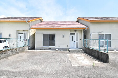 ウイング貸家　１８号棟外観写真