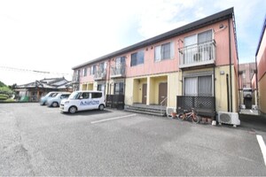 リースランド旭原　Ｃ棟外観写真