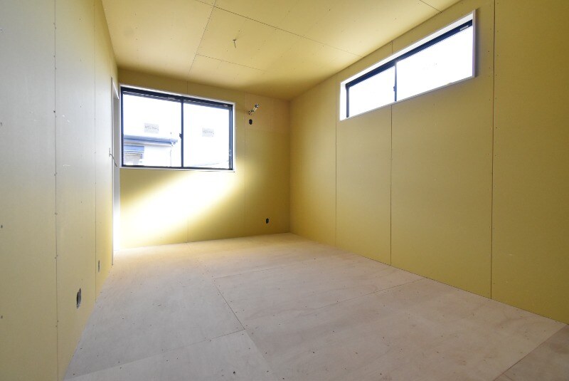 物件内観写真3　(建築中)