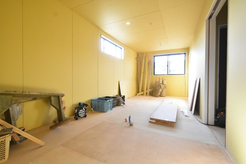 物件内観写真3　(建築中)