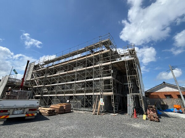 建物外観(建築中)
