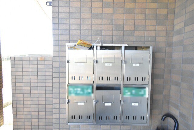 物件外観写真5　(※集合郵便受け)