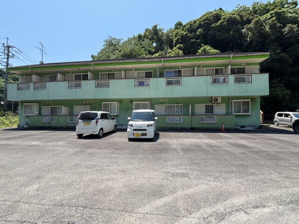 駐車場(駐車場)