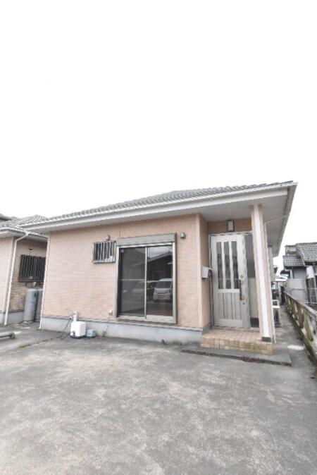 蒲池貸家　Ｂ棟外観写真