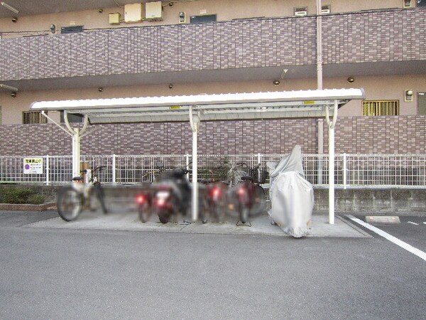 その他共有部分(駐輪場)